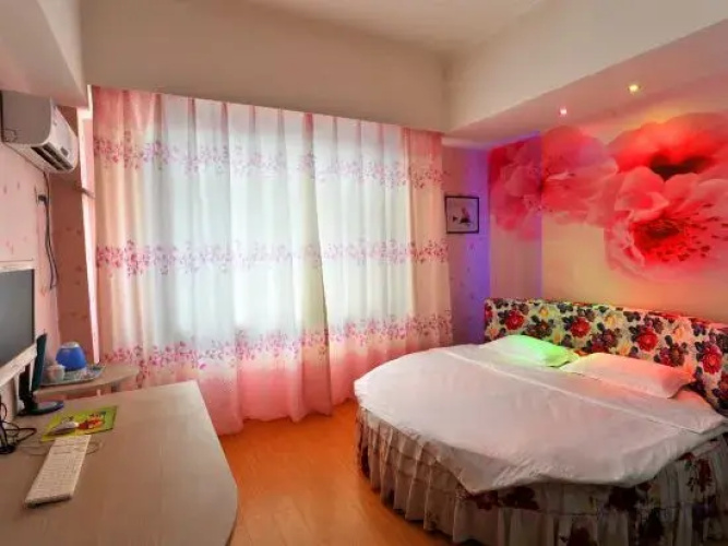 Lantai Hotel