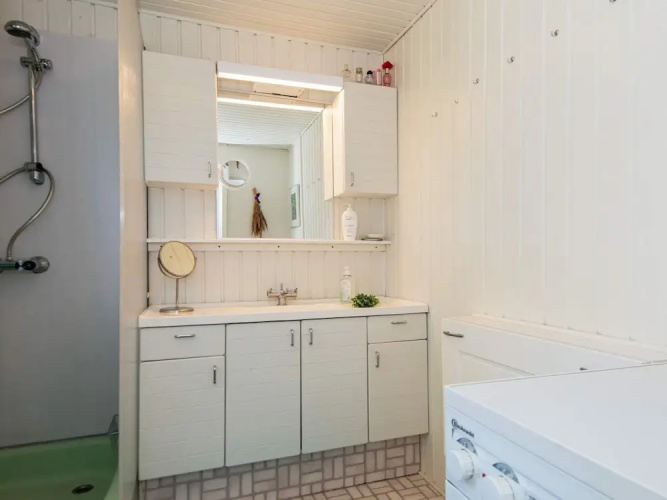 8 Person Holiday Home in Grenaa