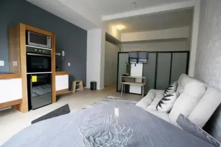 Cozy Loft In The Middle Of Downtown