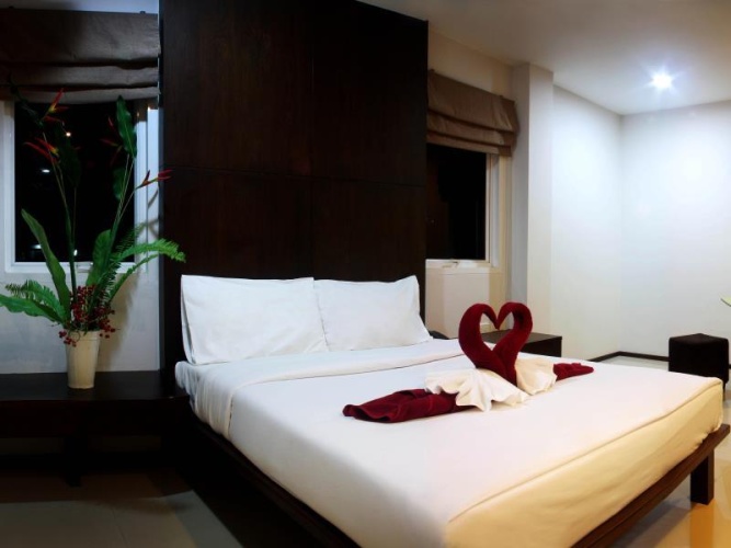 Standard room with city view