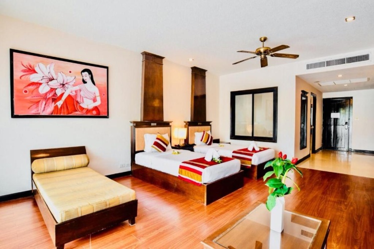 Deluxe Twin room