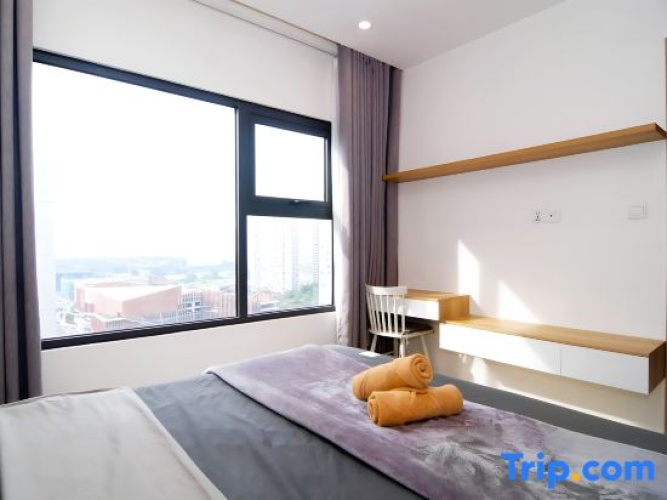 3 Bedrooms Sextuple Family Apartment