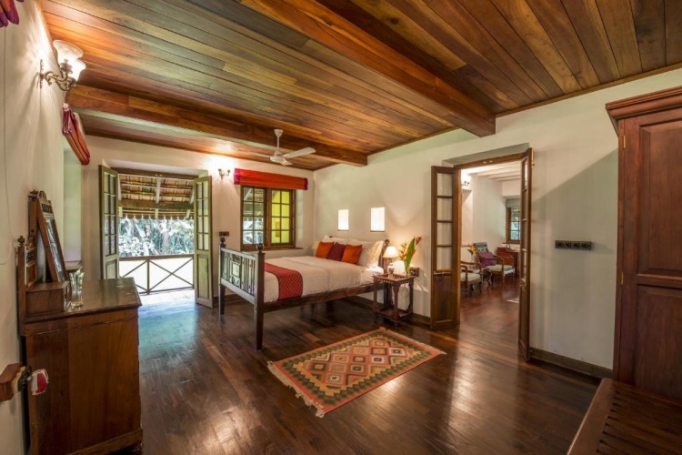 Suite with balcony and with view