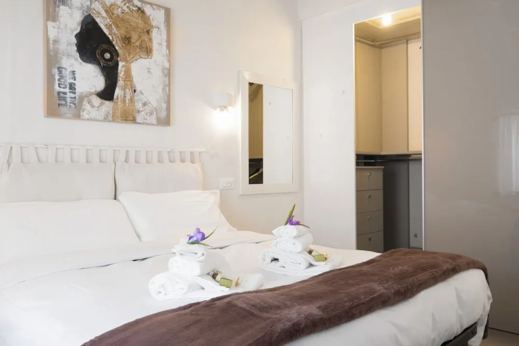 Flats4Rent Chiara
