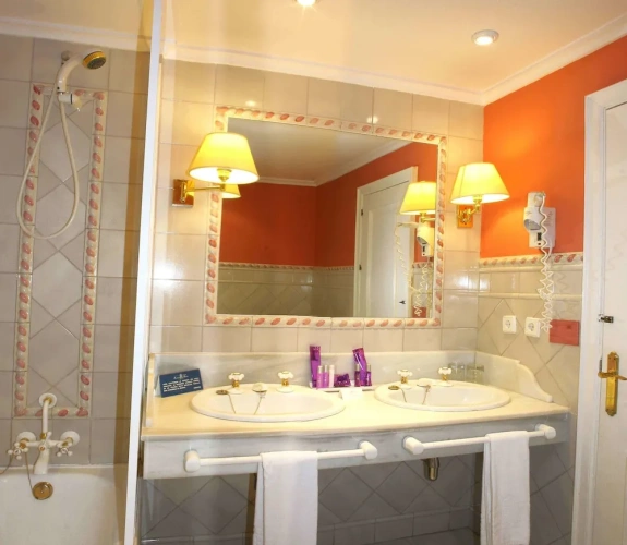 Superior room with balcony