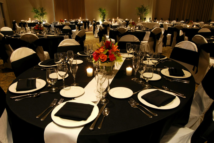 DoubleTree by Hilton Hotel Milwaukee - Brookfield photo 21