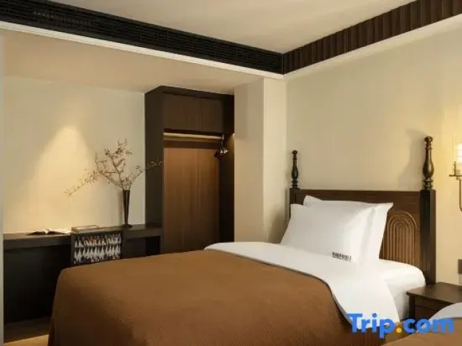 2 Bedrooms Suite