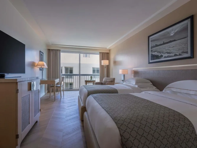 Classic Twin room with garden view