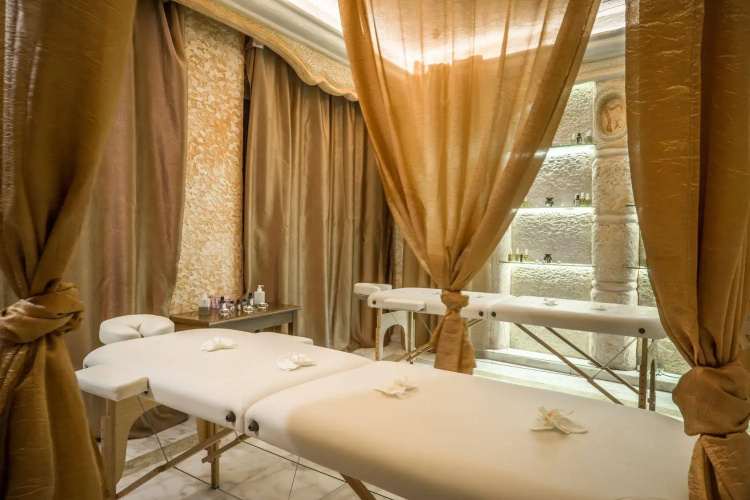 Aphrodite Hotel