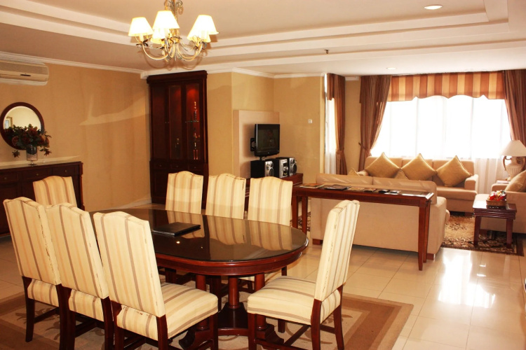 Travellers Suites Serviced Apartments