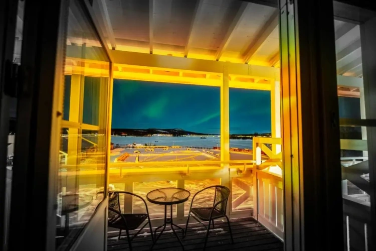 Standard Twin room with balcony