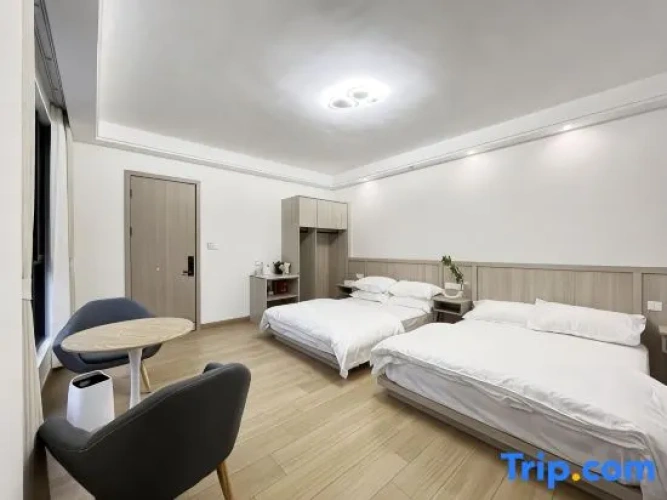 3 Bedrooms Standard room