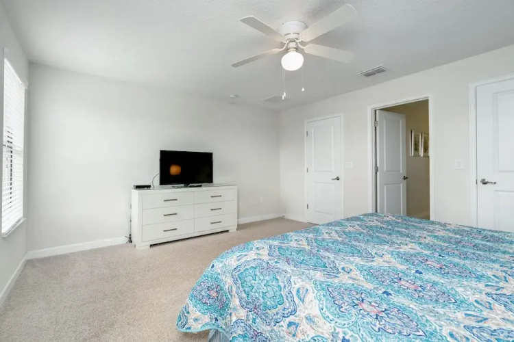 6bed 5Ba Villa Game Room Pool Spa