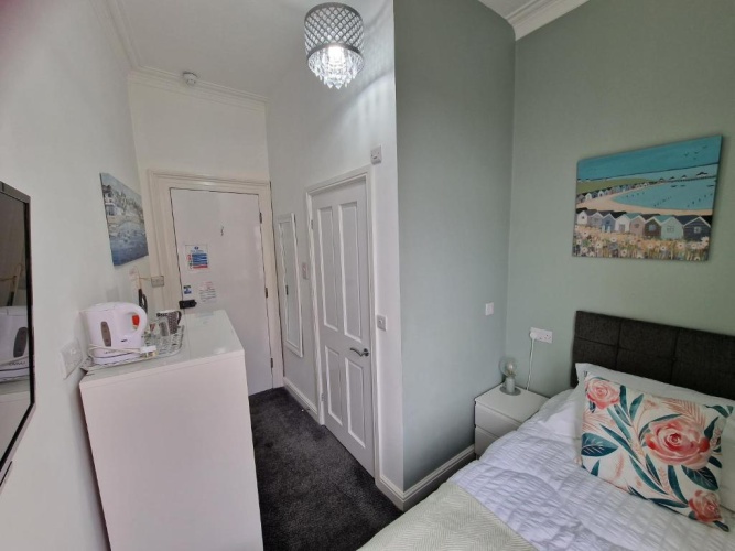 Standard Single room