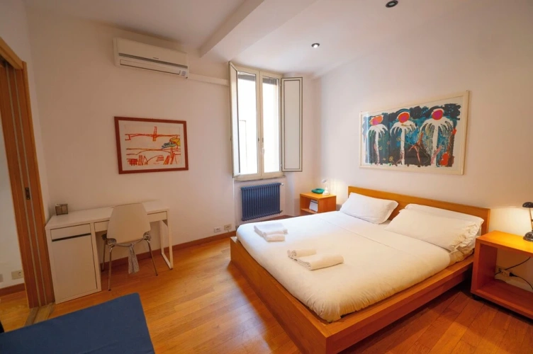 2 Bedrooms Apartment