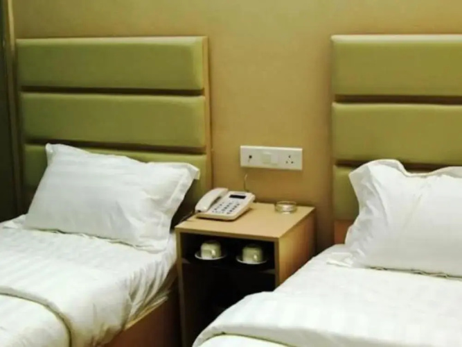 Ocean 77 Hotel