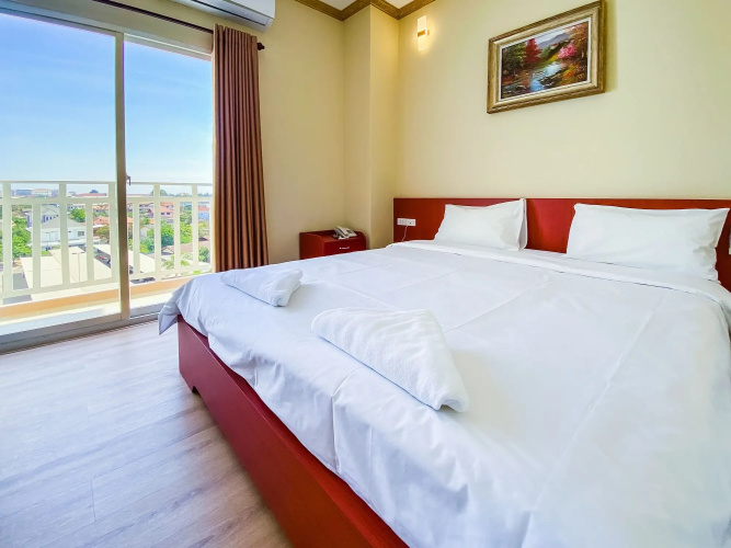 Douangpraseuth Hotel