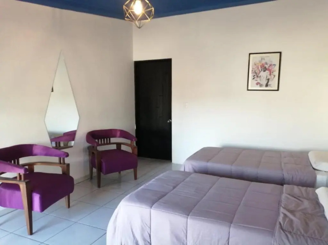 Casa Violeta