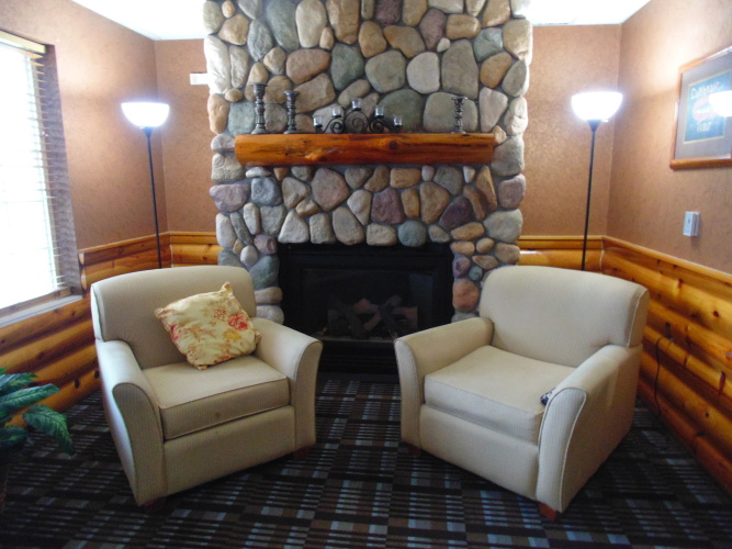 American Inn & Suites photo 9