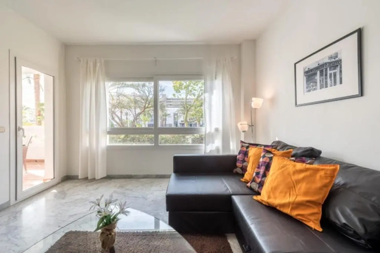 Apartment with balcony