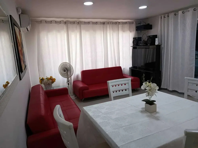 Posada tulys place