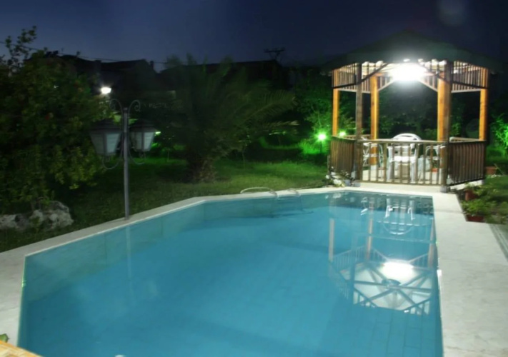 Aleks Hotel