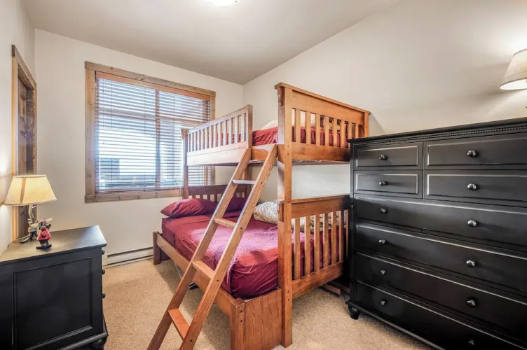 Southpoint 25 Two Bdrm Ski In Out HotTub