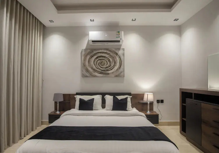Luxurious Two Bedroom Apartment Al malqa
