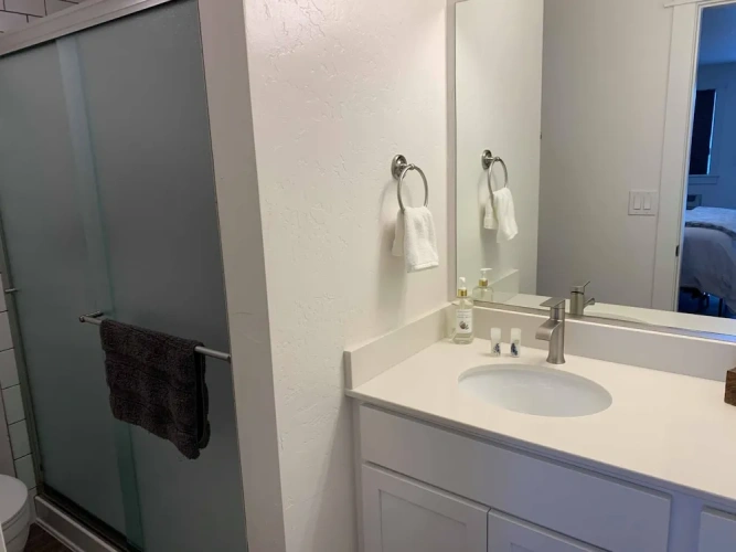 Standard Double room with city view