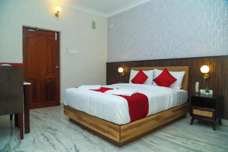 Castle 360 Inn