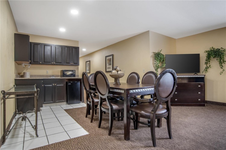 Best Western Plus Bessemer Hotel & Suites photo 29