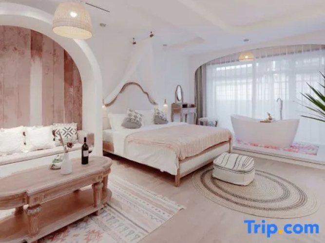 The Koi Fish Designer Homestay