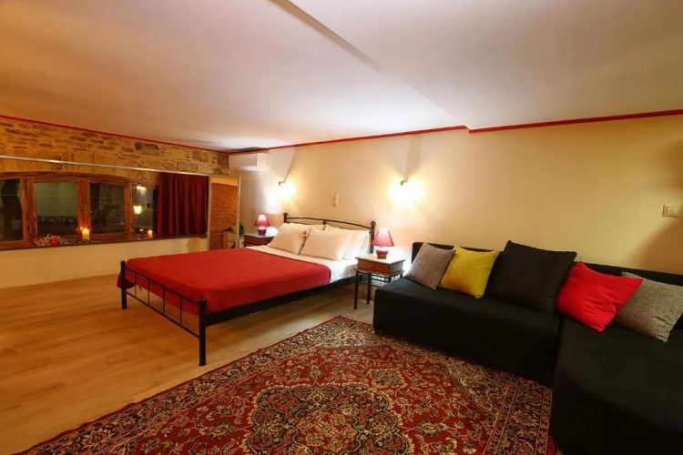 Ionia apartments