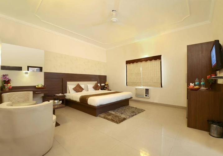 Hotel Maniram Palace