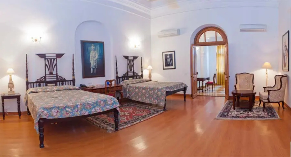 Baradari Palace