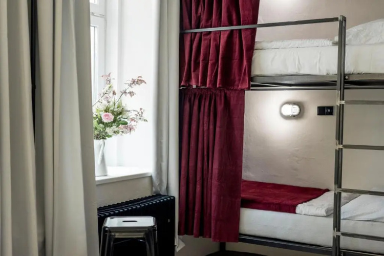 Wake Up Wellness Hostel by goodnite cz