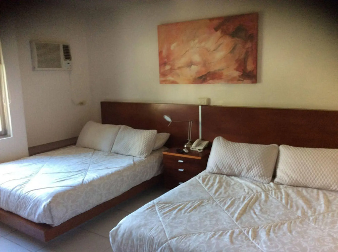 Suites Villa Italia