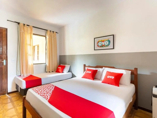 Standard Triple room
