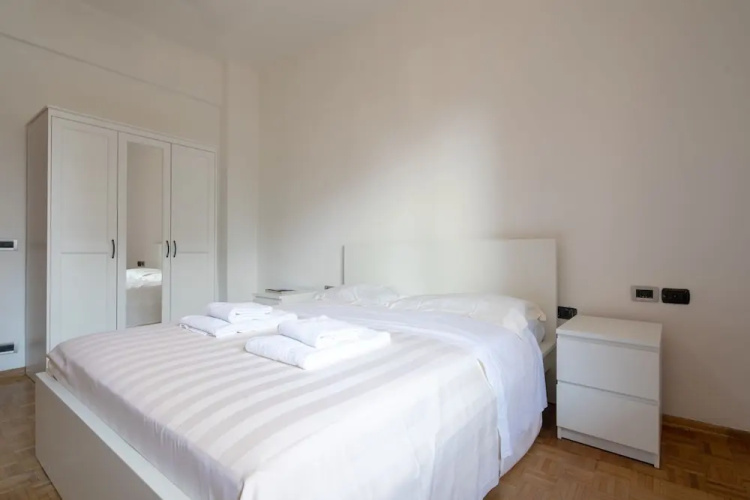 Novoli 4 Bedrooms by Mmega