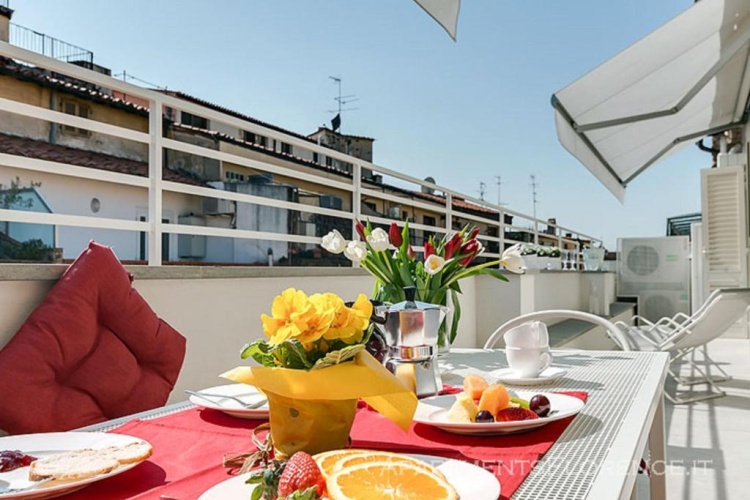 3 Bedrooms Apartment with balcony