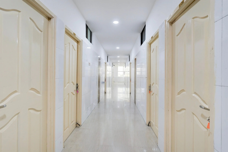 Super Hotel O Janappanchatram