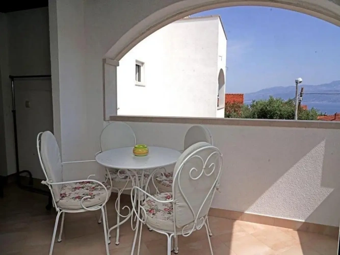 2 Bedrooms Apartment with balcony