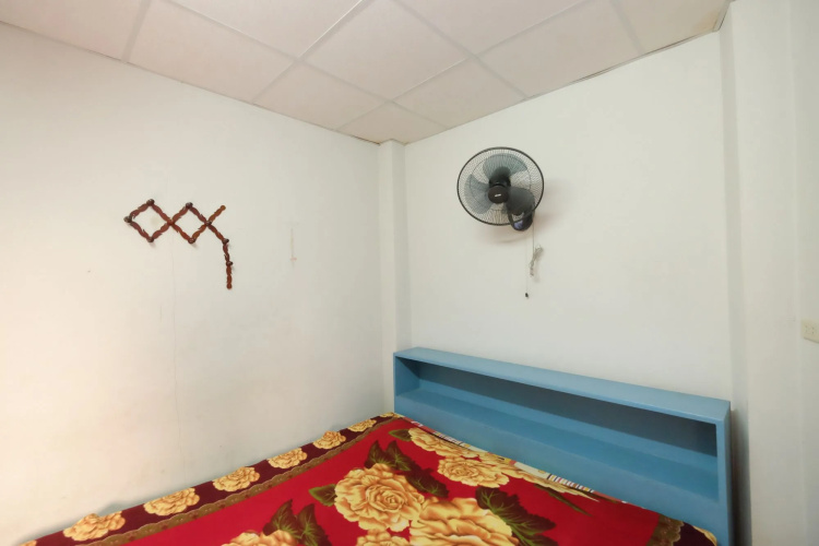 Leo Park Guest House
