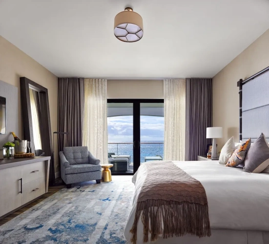 2 Bedrooms Suite with balcony and with ocean view
