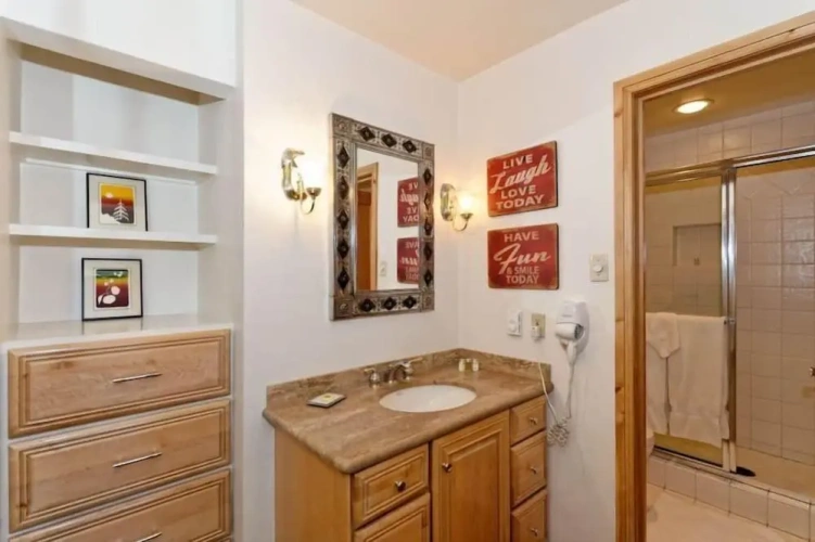3 Bedrooms Deluxe room