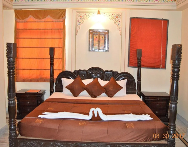 Hotel Gulab Garh
