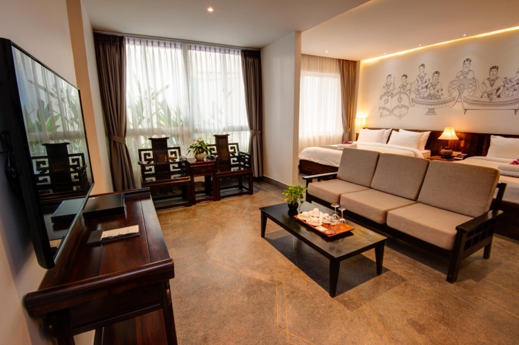 Quadruple Family Suite