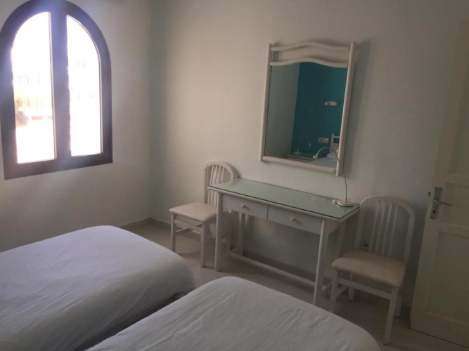 3 Bedrooms Apartment