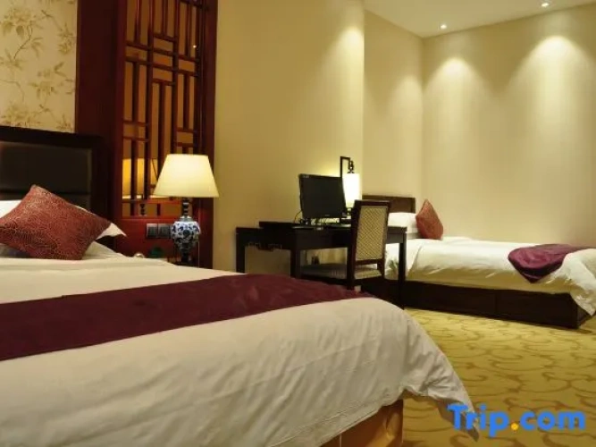 Triple Family Suite