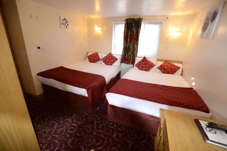 Britannia Inn Hotel